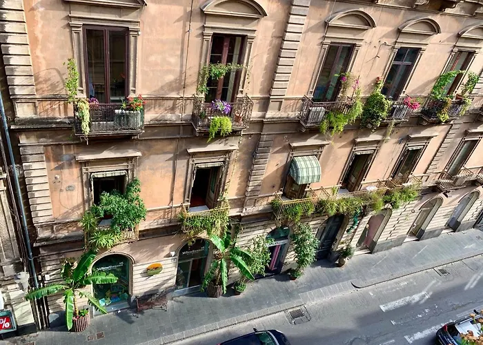 Grand Tour Design Guest House Catania Self Check-In